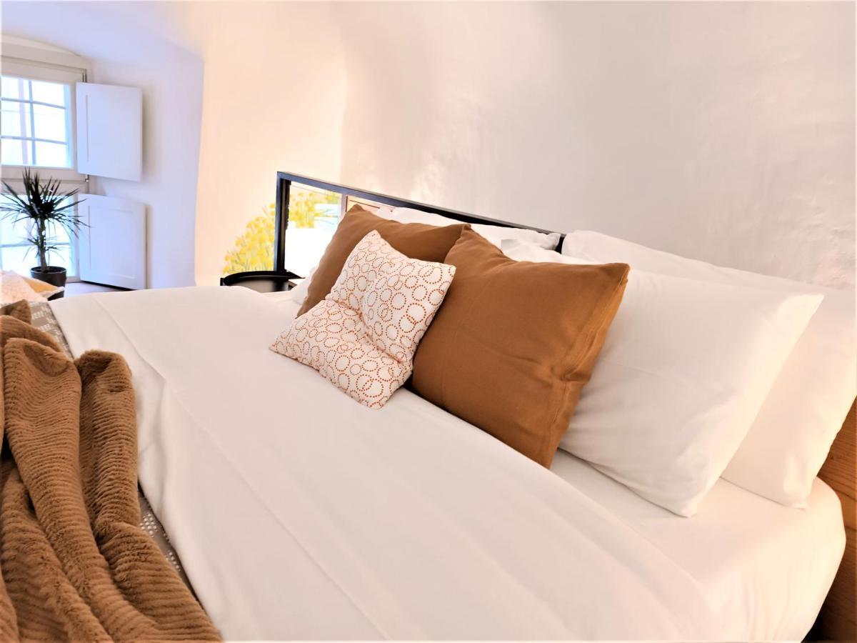 Elegante Loft A Orvieto Centro " Carvajal Rooms" Luaran gambar